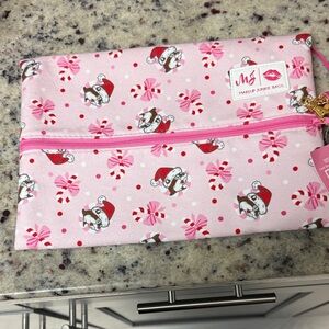 Makeup Junkie Buc-ees pink Christmas bag